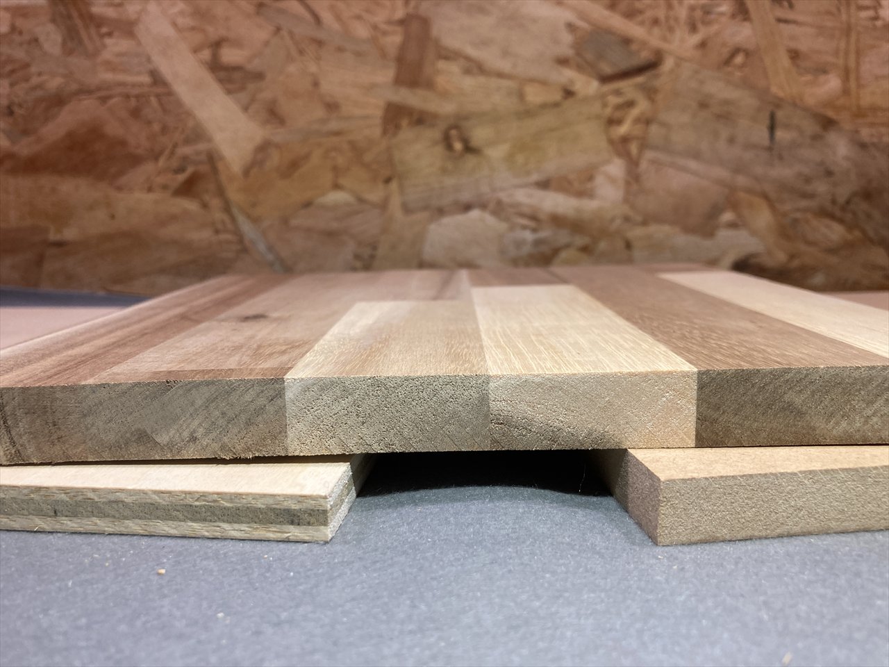 スピーカーバッフル